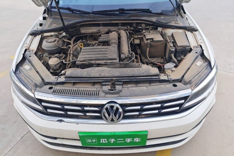 Used Volkswagen Lamando 2021 280TSI DSG Comfort Edition Engine Bay
