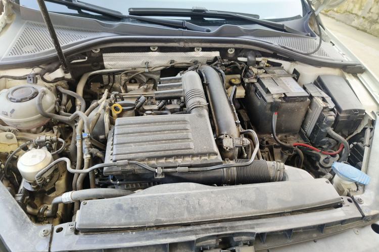 Used Volkswagen Lamando 2021 230TSI DSG Fashion Edition Engine Bay