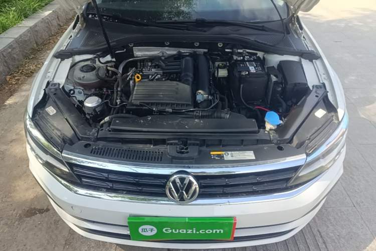 Used Volkswagen Lamando 2021 230TSI DSG Fashion Edition Engine Bay