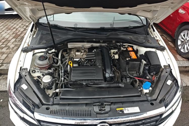 Used Volkswagen Lamando 2021 230TSI DSG Fashion Edition Engine Bay