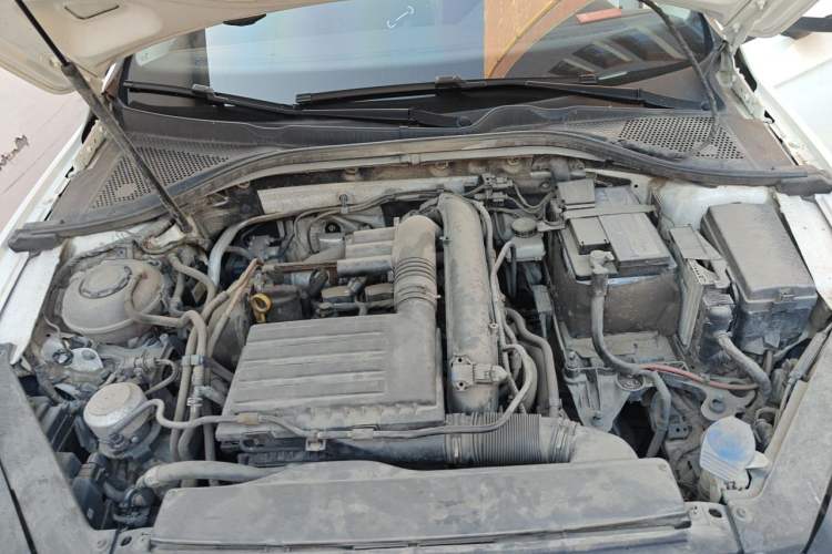 Used Volkswagen Lamando 2021 230TSI DSG Fashion Edition Engine Bay