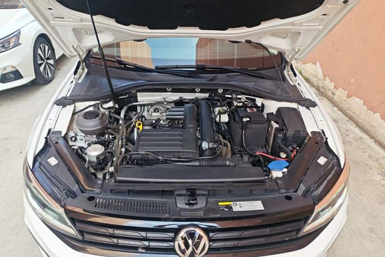 Used Volkswagen Lamando 2021 280TSI DSG Luxury Phantom Edition Engine Bay