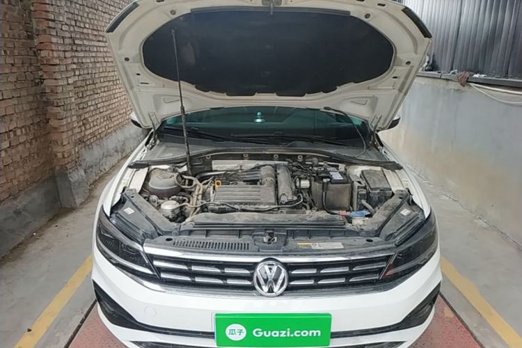 Used Volkswagen Lamando 2021 280TSI DSG Comfort Edition Engine Bay