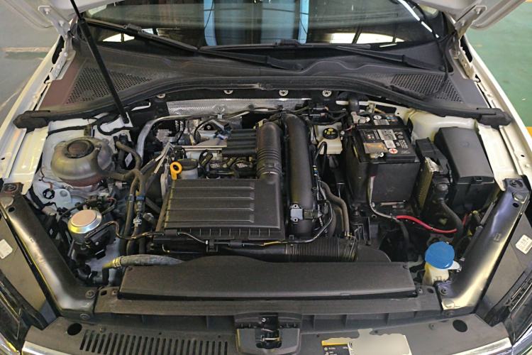 Used Volkswagen Lamando 2021 Facelift 280TSI DSG Comfort Edition (Manual Air Conditioning) Engine Bay