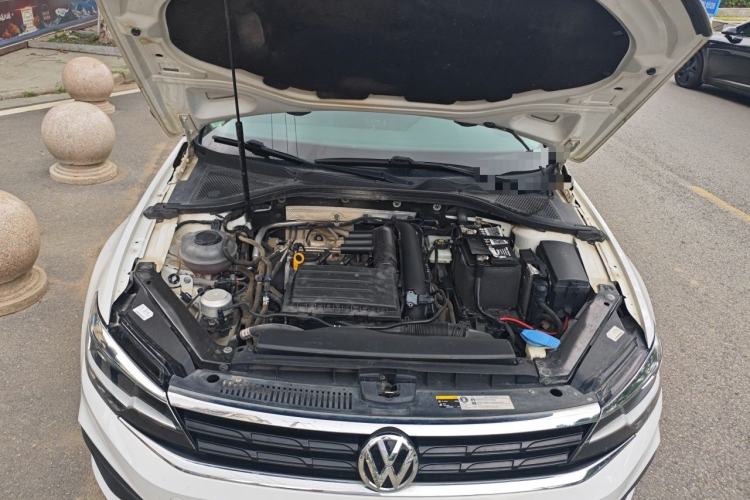 Used Volkswagen Lamando 2021 230TSI DSG Fashion Edition Engine Bay
