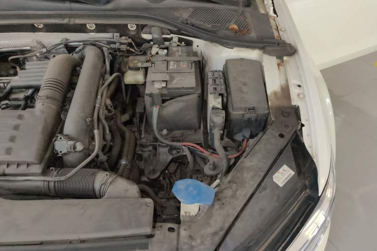 Used Volkswagen Lamando 2021 230TSI DSG Fashion Edition Engine Bay Left