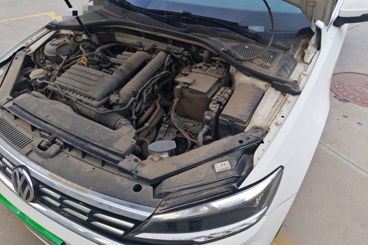 Used Volkswagen Lamando 2021 280TSI DSG Comfort Edition Engine Bay Left