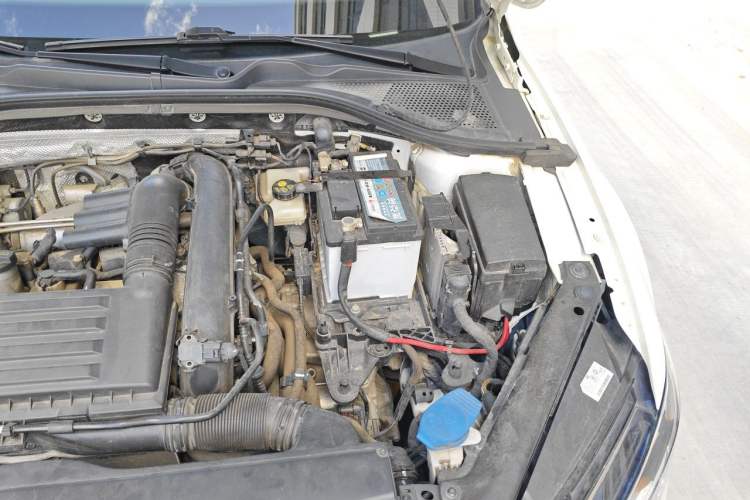 Used Volkswagen Lamando 2021 230TSI DSG Fashion Edition Engine Bay Left
