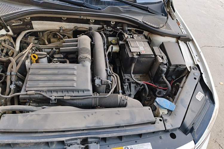 Used Volkswagen Lamando 2021 230TSI DSG Fashion Edition Engine Bay Left