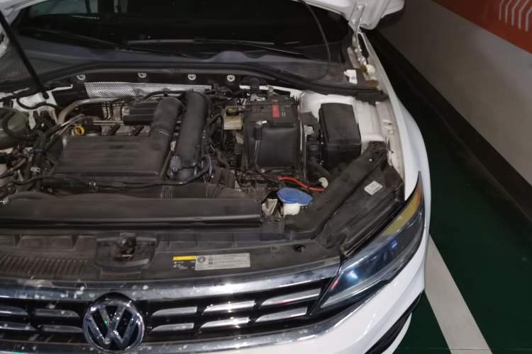 Used Volkswagen Lamando 2021 Revised Version 280TSI DSG Comfort Edition Engine Bay Left