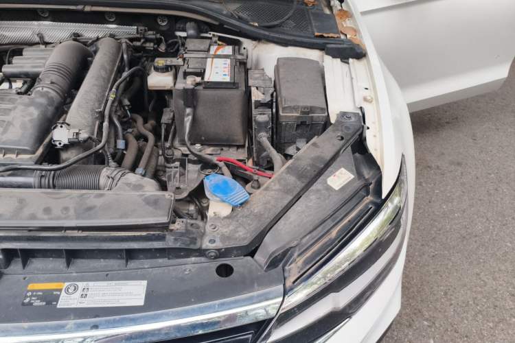 Used Volkswagen Lamando 2021 230TSI DSG Fashion Edition Engine Bay Left