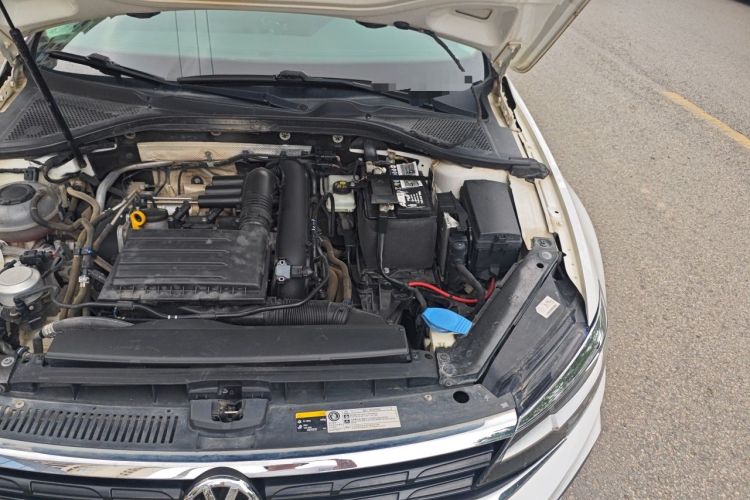Used Volkswagen Lamando 2021 230TSI DSG Fashion Edition Engine Bay Left