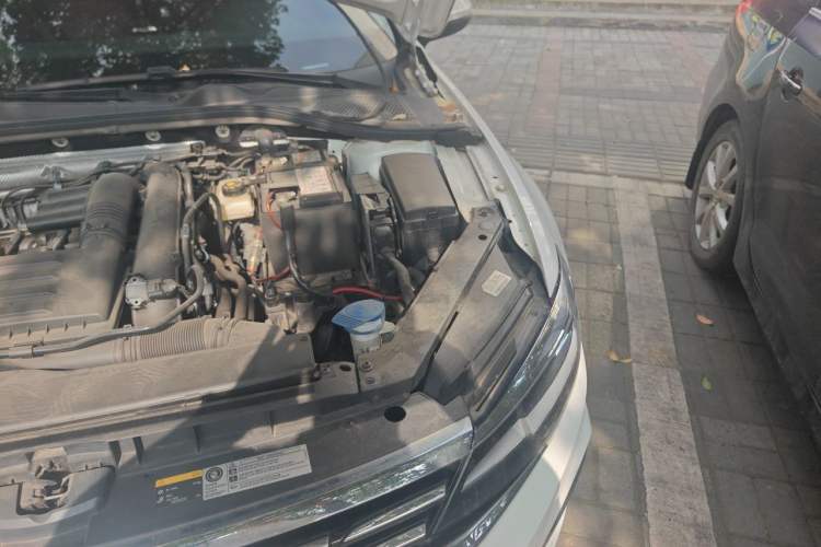 Used Volkswagen Lamando 2021 230TSI DSG Fashion Edition Engine Bay Left