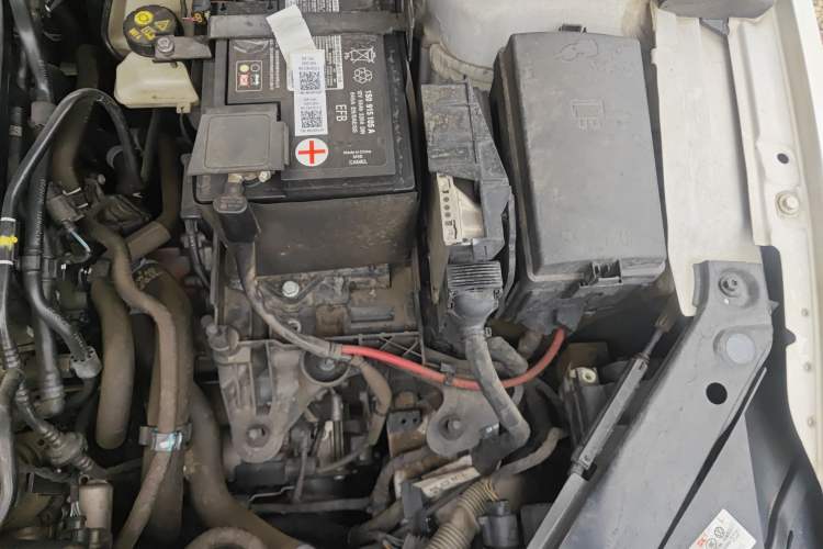 Used Volkswagen Lamando 2021 230TSI DSG Fashion Edition Engine Bay Left