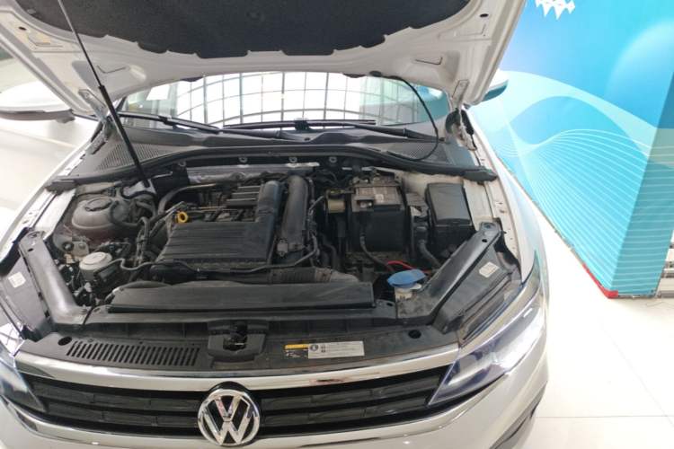 Used Volkswagen Lamando 2021 230TSI DSG Fashion Edition Engine Bay Left