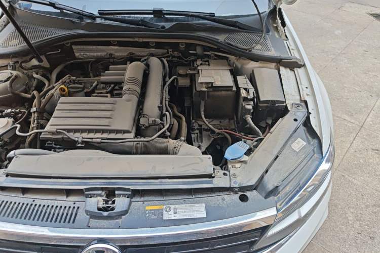 Used Volkswagen Lamando 2021 230TSI DSG Fashion Edition Engine Bay Left