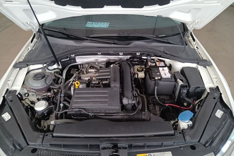 Used Volkswagen Lamando 2021 230TSI DSG Fashion Edition Engine Bay
