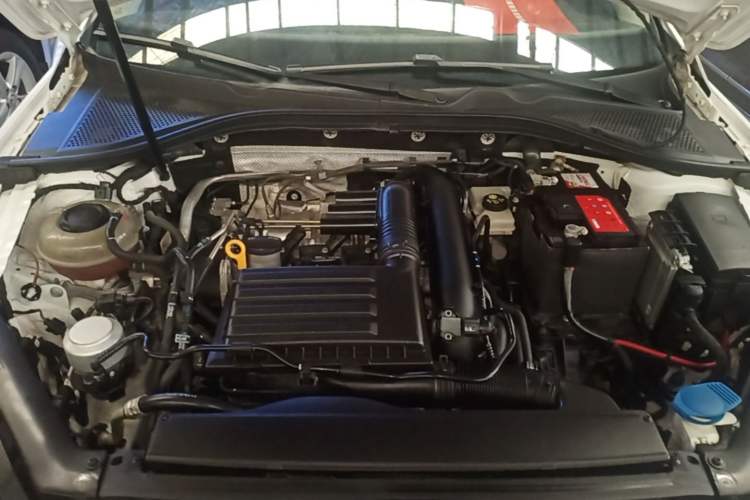 Used Volkswagen Lamando 2021 230TSI DSG Fashion Edition Engine Bay