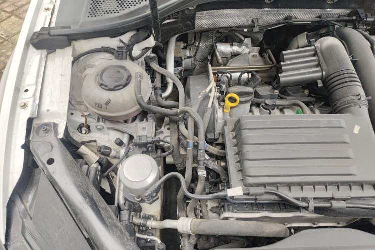 Used Volkswagen Lamando 2021 230TSI DSG Fashion Edition Engine Bay Right