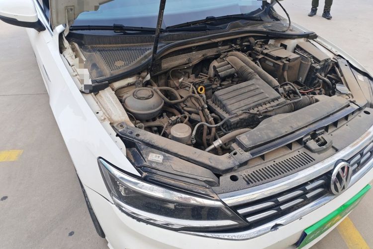 Used Volkswagen Lamando 2021 280TSI DSG Comfort Edition Engine Bay Right