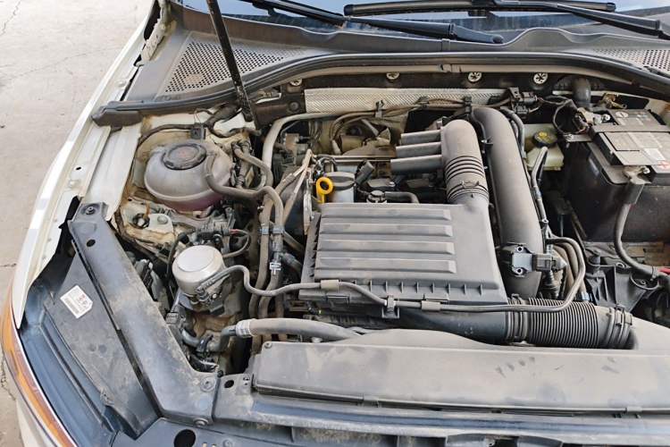 Used Volkswagen Lamando 2021 230TSI DSG Fashion Edition Engine Bay Right