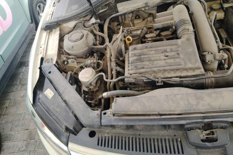 Used Volkswagen Lamando 2021 280TSI DSG Comfort Edition Engine Bay Right