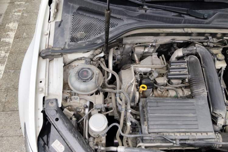 Used Volkswagen Lamando 2021 230TSI DSG Fashion Edition Engine Bay Right