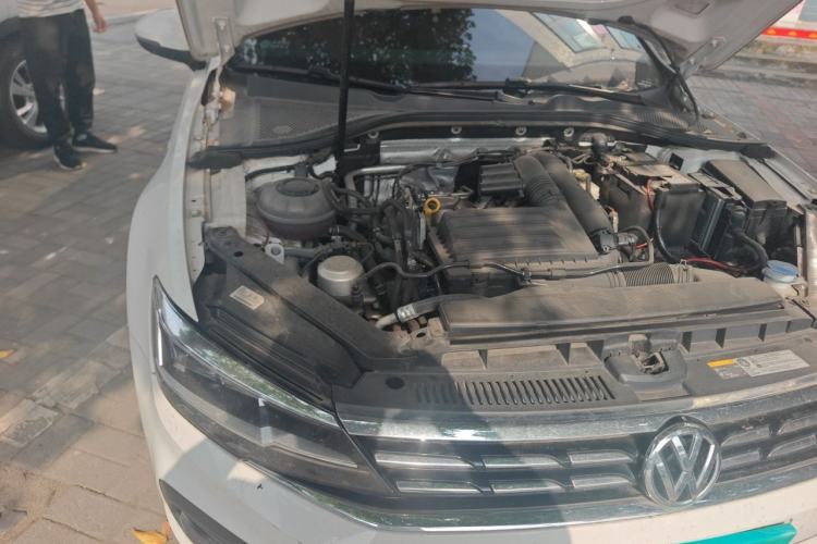 Used Volkswagen Lamando 2021 230TSI DSG Fashion Edition Engine Bay Right