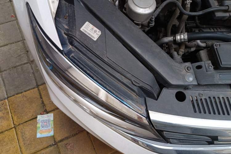 Used Volkswagen Lamando 2021 280TSI DSG Comfort Edition Engine Bay Right