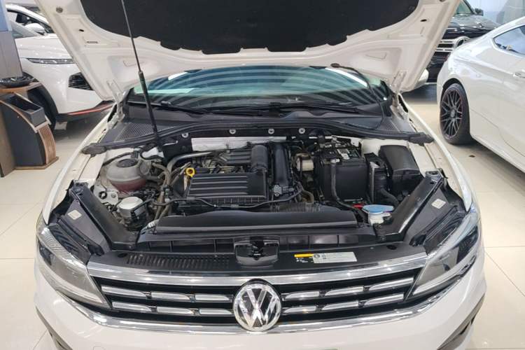 Used Volkswagen Lamando 2021 Revised Version 280TSI DSG Comfort Edition Engine Bay