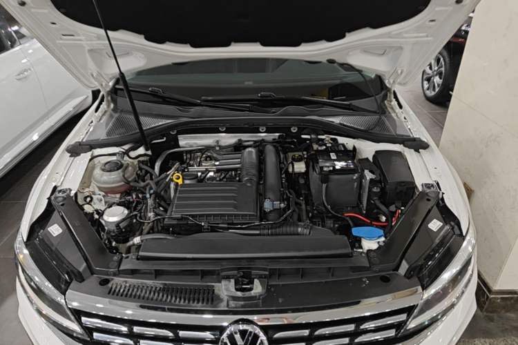 Used Volkswagen Lamando 2021 Revised Version 280TSI DSG Comfort Edition Engine Bay