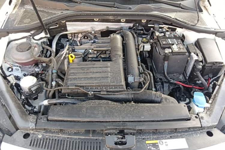 Used Volkswagen Lamando 2021 230TSI DSG Fashion Edition Engine Bay