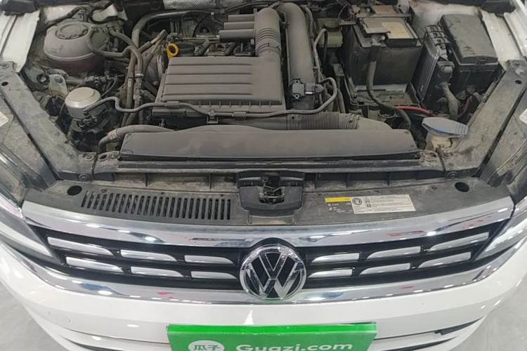 Used Volkswagen Lamando 2021 280TSI DSG Luxury Phantom Edition Engine Bay