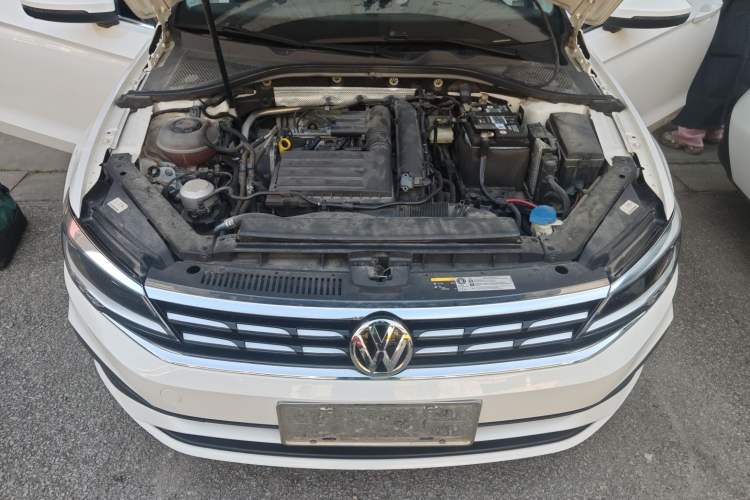Used Volkswagen Lamando 2021 Revised Version 280TSI DSG Comfort Edition Engine Bay