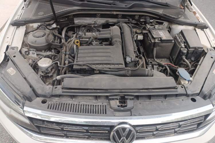 Used Volkswagen Lamando 2021 230TSI DSG Fashion Edition Engine Bay