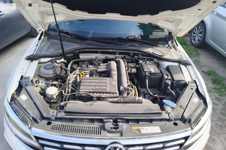 Used Volkswagen Lamando 2021 Revised Version 280TSI DSG Comfort Edition Engine Bay
