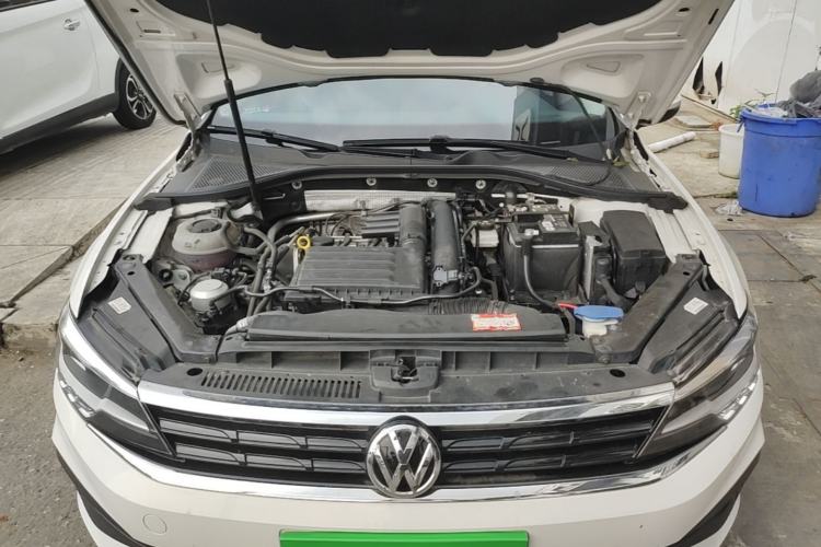 Used Volkswagen Lamando 2021 230TSI DSG Fashion Edition Engine Bay