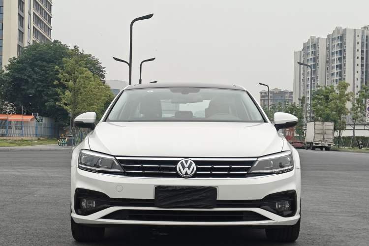Used Volkswagen Lamando 2021 280TSI DSG Comfort Edition Exterior 1