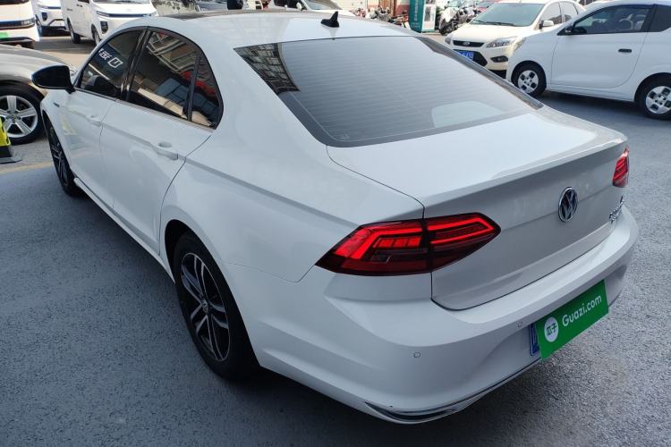 Used Volkswagen Lamando 2021 280TSI DSG Comfort Edition Exterior 2
