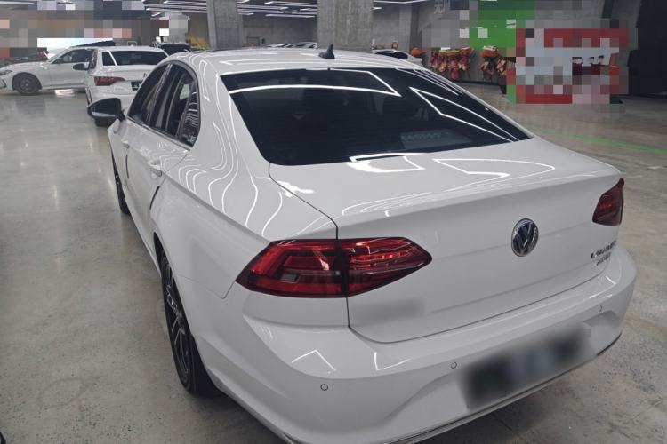 Used Volkswagen Lamando 2021 280TSI DSG Comfort Edition Exterior 2