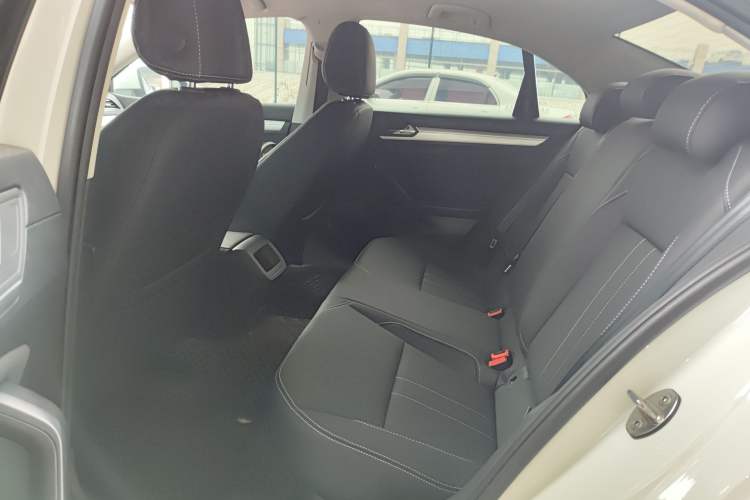 Used Volkswagen Lamando 2021 230TSI DSG Fashion Edition Exterior 2