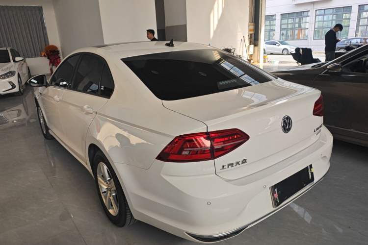 Used Volkswagen Lamando 2021 230TSI DSG Fashion Edition Exterior 2