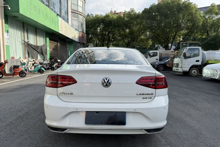 Used Volkswagen Lamando 2021 230TSI DSG Fashion Edition Exterior 2