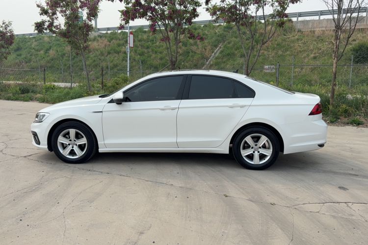 Used Volkswagen Lamando 2021 230TSI DSG Fashion Edition Exterior 2