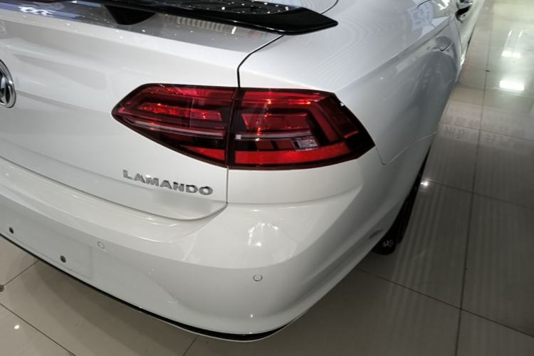 Used Volkswagen Lamando 2021 280TSI DSG Comfort Edition Exterior 3