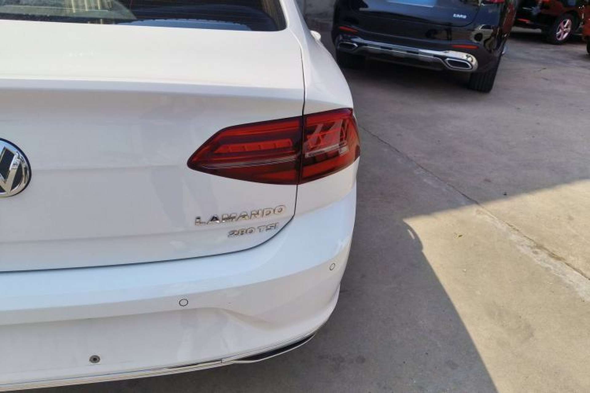 Used Volkswagen Lamando 2021 230TSI DSG Fashion Edition Exterior 3