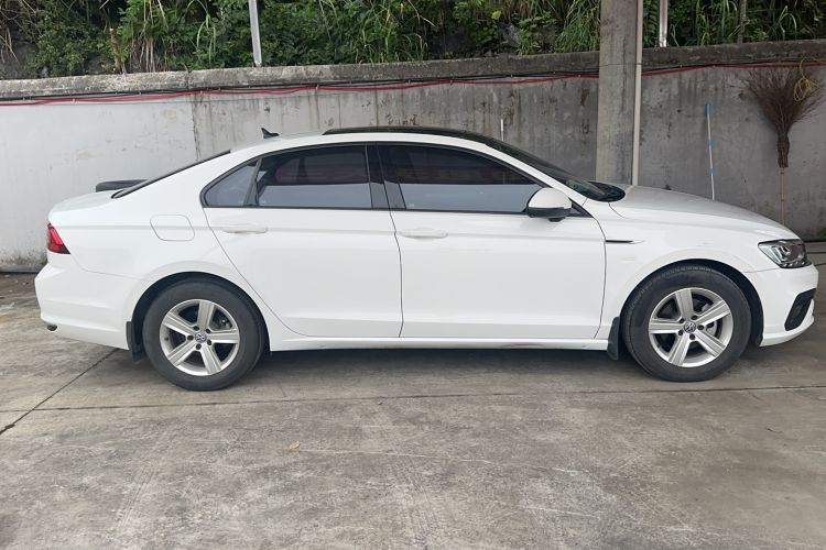 Used Volkswagen Lamando 2021 230TSI DSG Fashion Edition Exterior 3