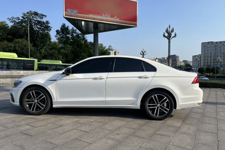 Used Volkswagen Lamando 2021 Revised Version 280TSI DSG Comfort Edition Exterior 3