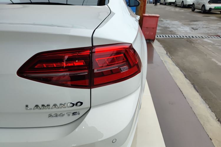 Used Volkswagen Lamando 2021 230TSI DSG Fashion Edition Exterior 3