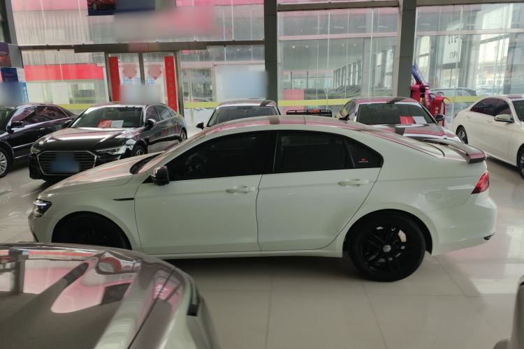 Used Volkswagen Lamando 2021 280TSI DSG Comfort Edition Exterior 3